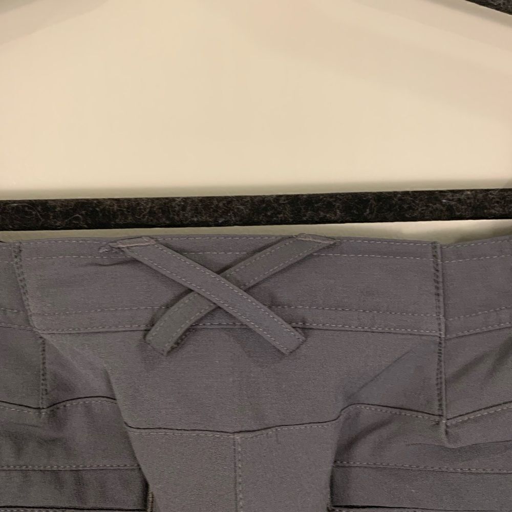 Mack Weldon dark grey athletic men’s joggers with zipper pockets size large - Picture 10 of 13